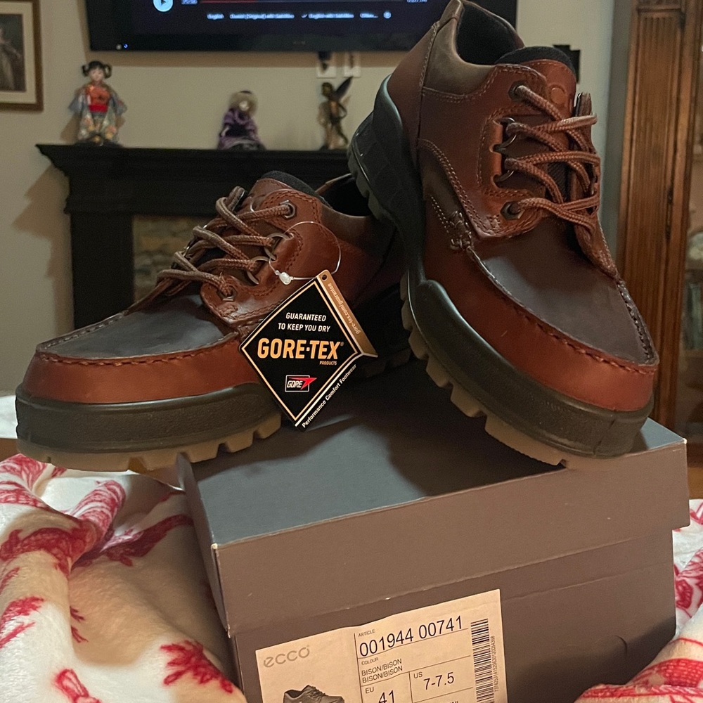 Ecco Men's Rich Brown Boat Shoes